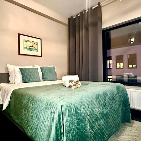 Luxury Suites Diamond By Rikas Hotels Anversa Esterno foto